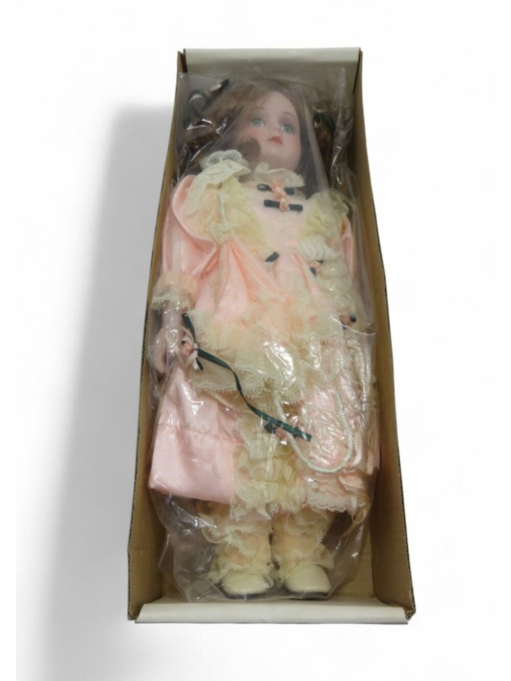 LA Collection Artisan Gisselle 14" Musical Porcelain Doll Limited Edition Boxed